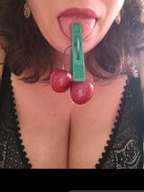 �))