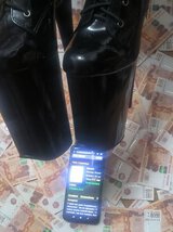 ��� � �����